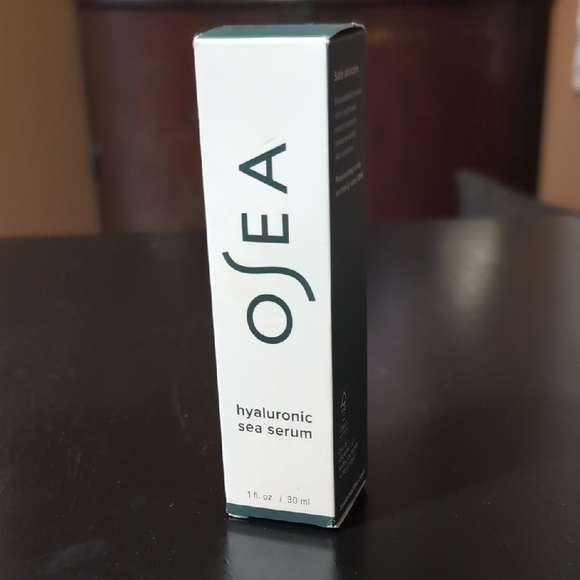 OSEA Hyaluronic Sea Serum - Picture 1 of 3